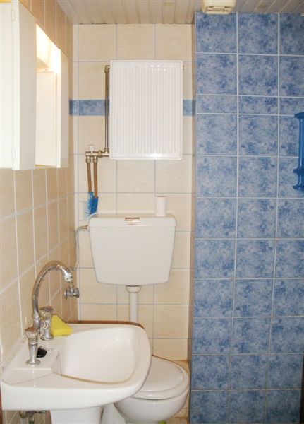 Grcka apartmani letovanje, Nea Mudania Halkidiki, Vila Irini, lavabo